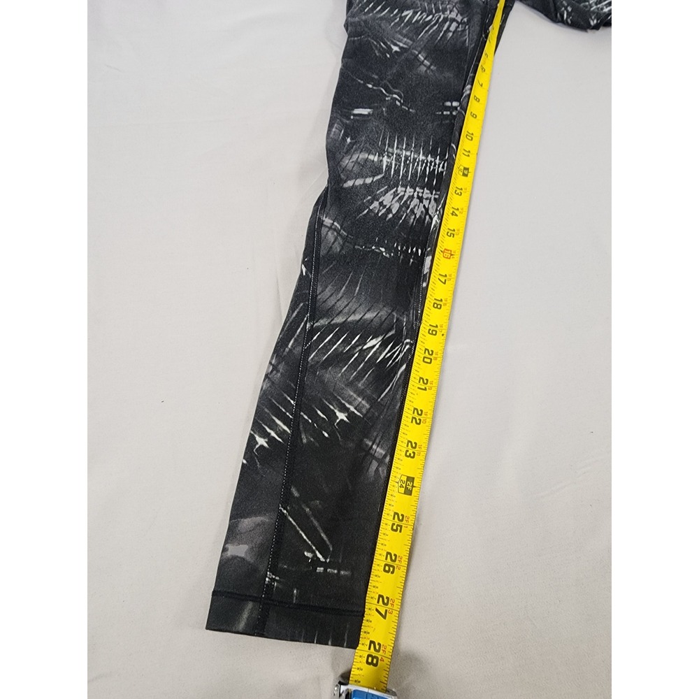 Nike Pro Dri-FIT Leggings Womens XS Black White Abstract Print Athletic Tights - Picture 6 of 11